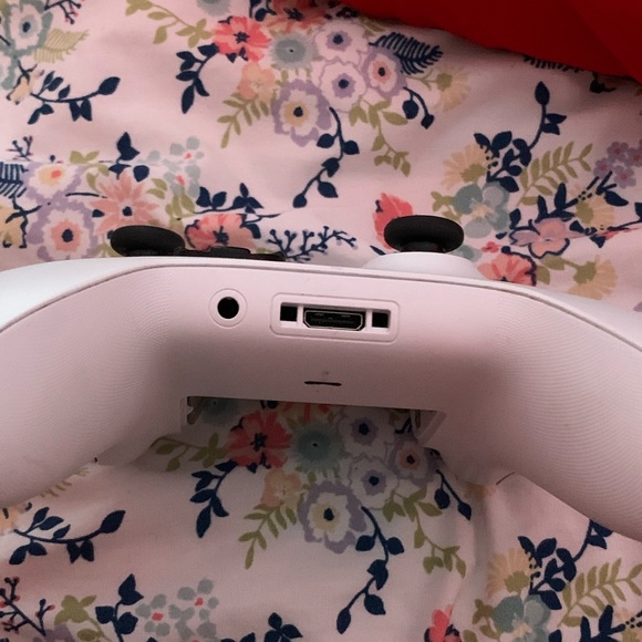 Xbox wireless controller - Picture 2 of 4